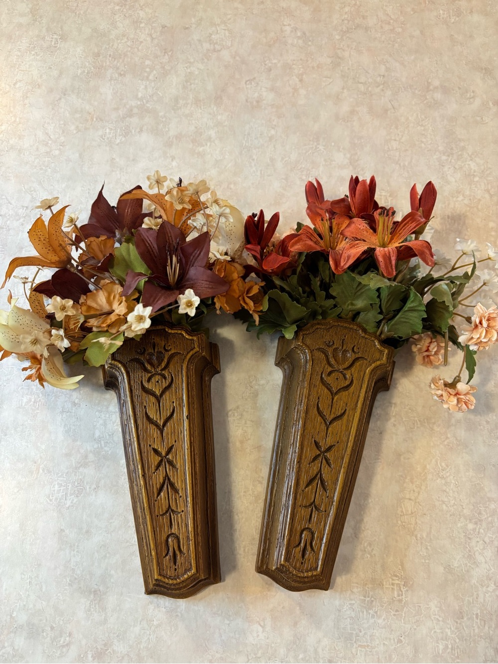 Vintage Homco Decorative Wall Sconces with Autumn Floral Arrangement